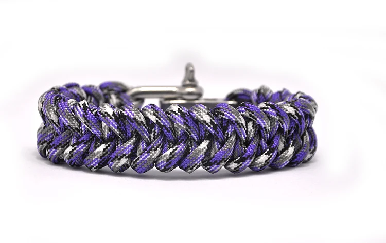 Adjust stainless steel Buckle Braided Outdoor Rescue Paracord Bracelets Parachute Cord Men Emergency Rope Purple camouflage
Adjust stainless steel Buckle Braided Outdoor Rescue Paracord Bracelets Parachute Cord Men Emergency Rope Purple camouflage
