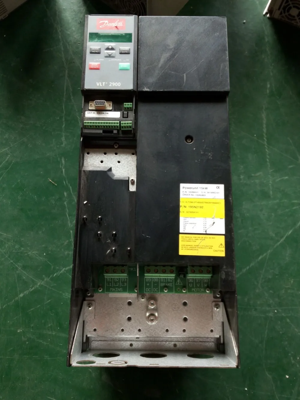VLT2981PT4B20STR0DBF00A00C1, инвертор, хороший внешний вид, 90% новый, Гарантия 90 дней, стандартная Бесплатная доставка
VLT2981PT4B20STR0DBF00A00C1, инвертор, хороший внешний вид, 90% новый, Гарантия 90 дней, стандартная Бесплатная доставка