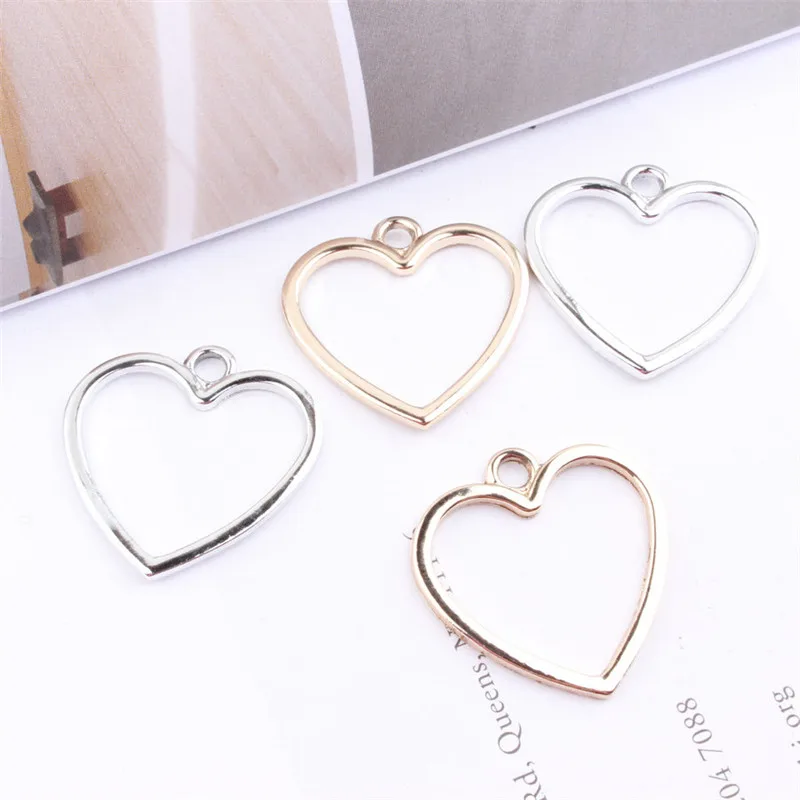 Free Shipping 30PCs Hollow Out Lovely Heart Shape Simplify Jewelry Pendant Charms Silver Gold Tone Plated Metal Bracelet Charm
Free Shipping 30PCs Hollow Out Lovely Heart Shape Simplify Jewelry Pendant Charms Silver Gold Tone Plated Metal Bracelet Charm