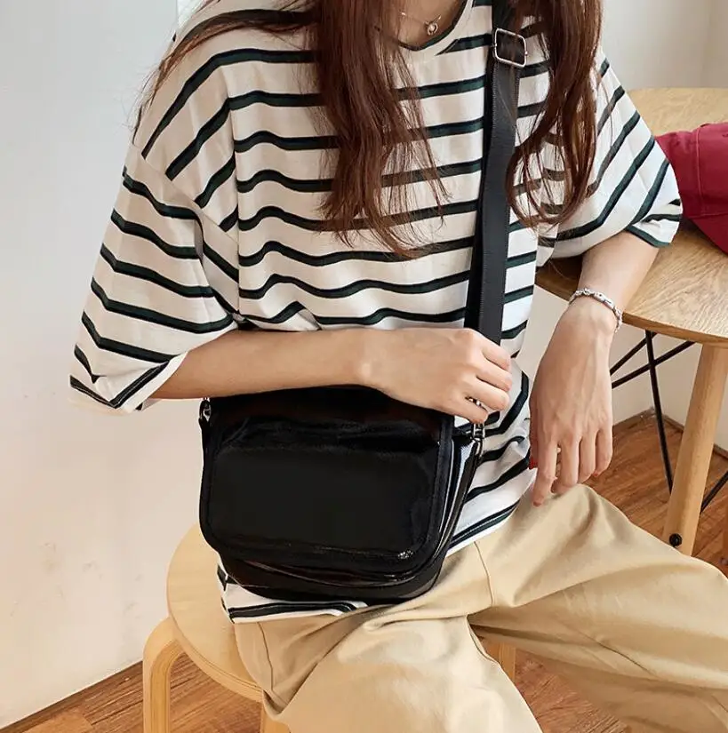 Fashion women Vintage small messenger bag female all-match handbag female simple style bag cute black bhhh996 
Fashion women Vintage small messenger bag female all-match handbag female simple style bag cute black bhhh996
