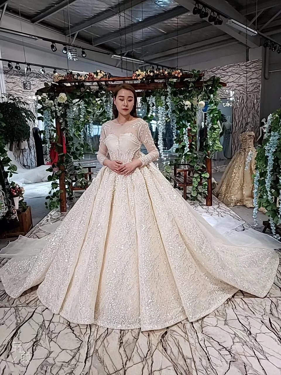 Gorgeous Vestido De Noiva Pearls Beaded Puffy Ball Gown Princess Style Real Pictures Wedding Dresses 2019 Vintage Wedding Dress
Gorgeous Vestido De Noiva Pearls Beaded Puffy Ball Gown Princess Style Real Pictures Wedding Dresses 2019 Vintage Wedding Dress