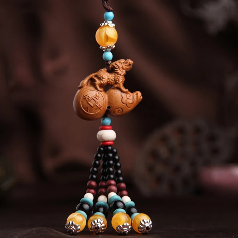 Car key mahogany double gourd carving Pendant brave rearview mirror of automobile ornaments
Car key mahogany double gourd carving Pendant brave rearview mirror of automobile ornaments