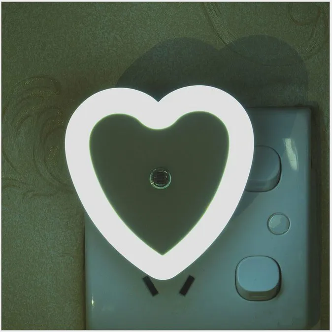 6pcs Cute LED Night Light Auto Sensor Lamp EU/US Plug Socket Nightlight 110/220V LED Wall Hallway Staircase Garden Home Light
6pcs Cute LED Night Light Auto Sensor Lamp EU/US Plug Socket Nightlight 110/220V LED Wall Hallway Staircase Garden Home Light