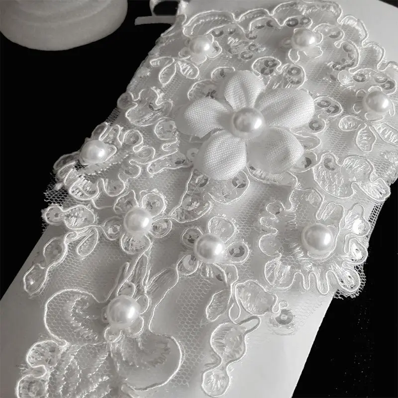 1 Pair Women Bridal Short Gloves Fingerless Embroidery Lace Floral Applique Faux Pearl Decor Mittens Cross Bandage Hook Finger
1 Pair Women Bridal Short Gloves Fingerless Embroidery Lace Floral Applique Faux Pearl Decor Mittens Cross Bandage Hook Finger