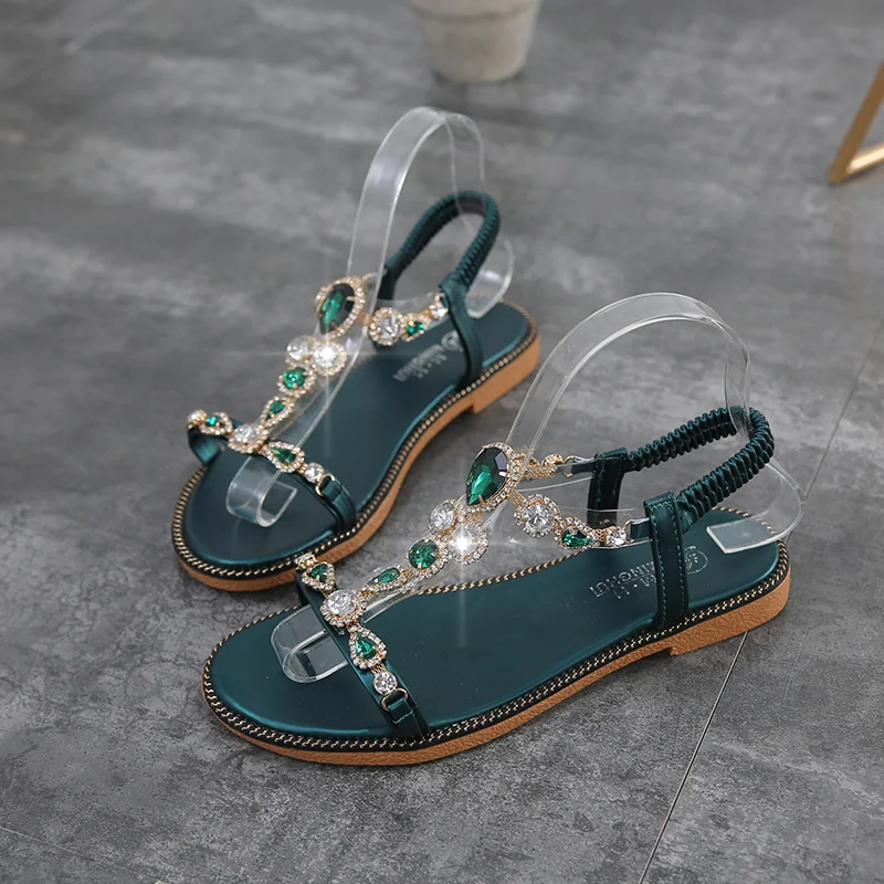 Женские пляжные сандалии на плоской подошве с кристаллами | Обувь