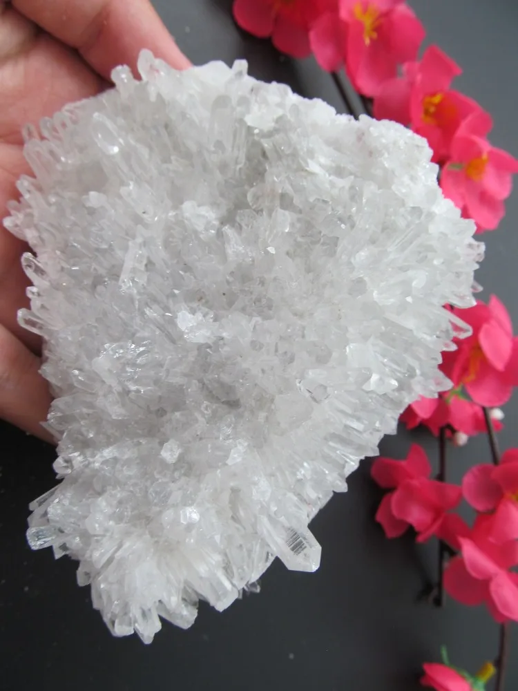 C38 Natural White Quartz Flowers Crystal Clusters Decoration Resistant Healing Stone Feng Shui Decoration 452g
C38 Natural White Quartz Flowers Crystal Clusters Decoration Resistant Healing Stone Feng Shui Decoration 452g
