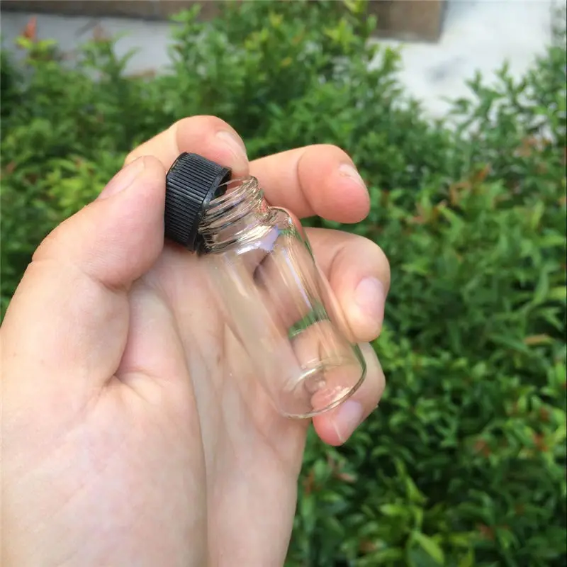 27*58*14mm 20ml Glass Bottles With Plastic Lid Transparent Empty Glass Gift Bottles Jars Black Cap 50pcs/lot
27*58*14mm 20ml Glass Bottles With Plastic Lid Transparent Empty Glass Gift Bottles Jars Black Cap 50pcs/lot