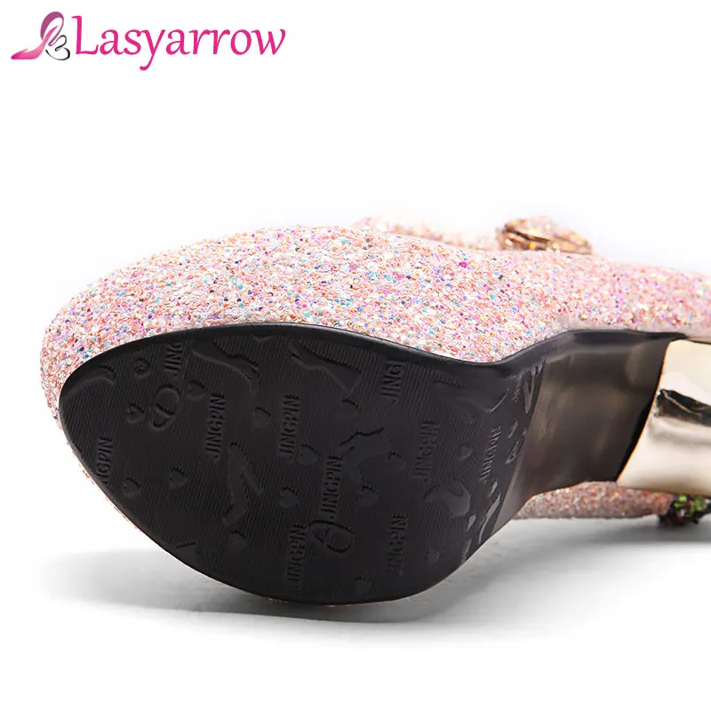 Lasyarrow Big Size 32-44 Shoes Women Platform High Stiletto Heels Pumps Round Toe Bling Bling Ankle Strap Wedding Shoes RM410
Lasyarrow Big Size 32-44 Shoes Women Platform High Stiletto Heels Pumps Round Toe Bling Bling Ankle Strap Wedding Shoes RM410