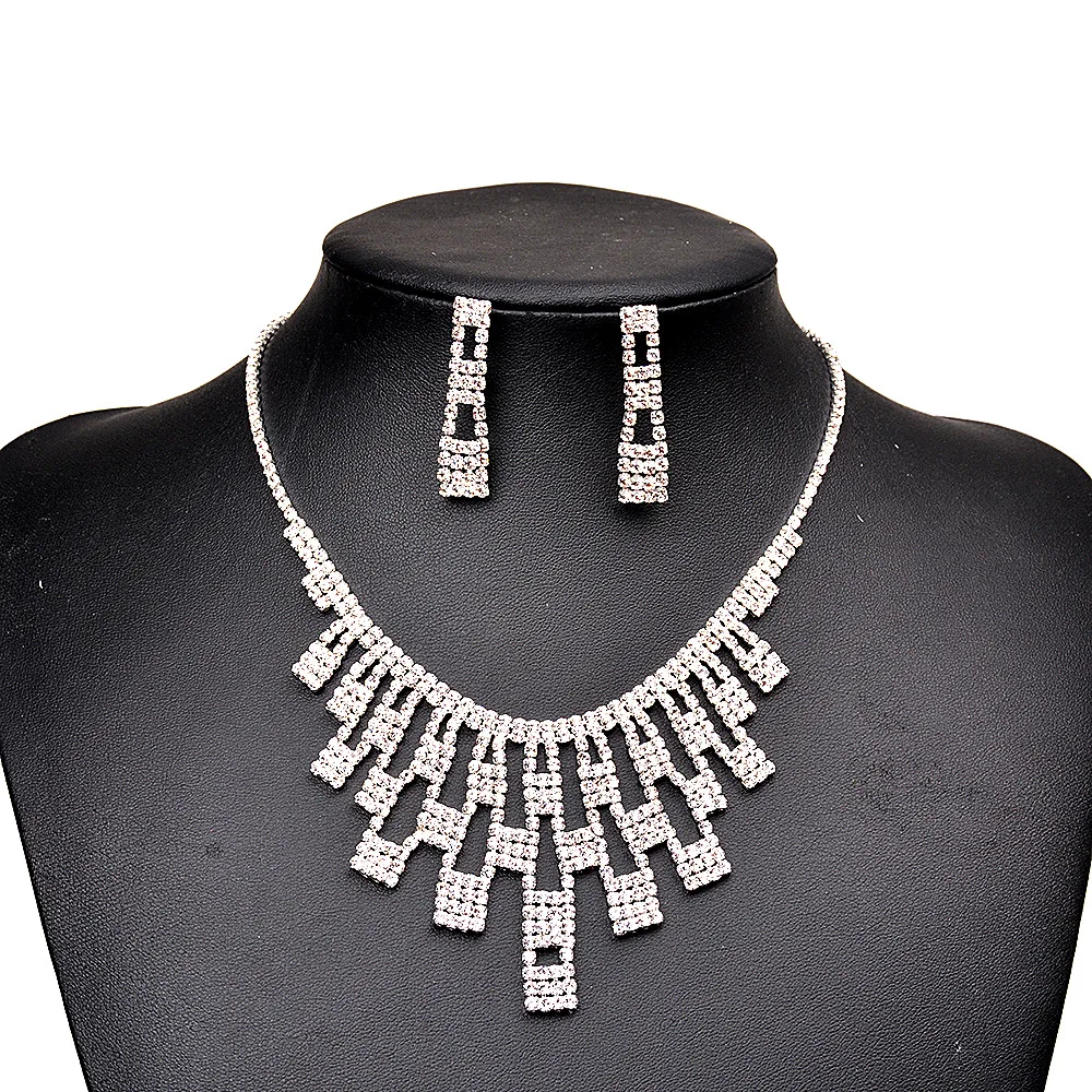 Luxury Statement Neckalace Set Elegant Design Women Wedding Bridal Jewelry Vestidos Shiny Crystal Necklace Earring Set Top
Luxury Statement Neckalace Set Elegant Design Women Wedding Bridal Jewelry Vestidos Shiny Crystal Necklace Earring Set Top