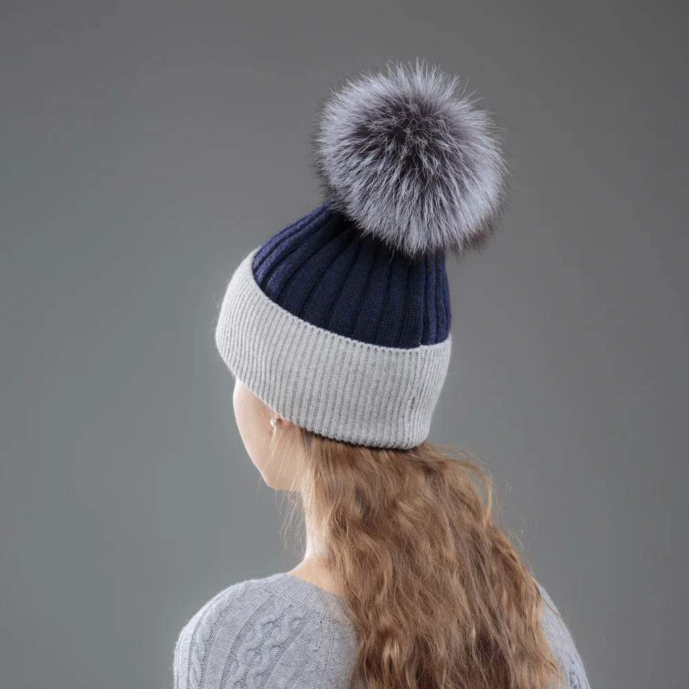 OHCOXOC New Women Beanies Real Fox Fur Real Mink Fur Pom Poms Ball Cap Keep Warm Beanies Skullies Patchwork Autumn Winter Hat
OHCOXOC New Women Beanies Real Fox Fur Real Mink Fur Pom Poms Ball Cap Keep Warm Beanies Skullies Patchwork Autumn Winter Hat