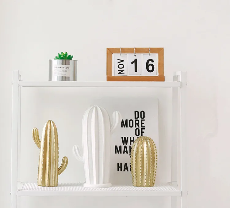 1PC Nordic Resin Cactus Home Decoration Simulated Lifelike White Golden Resin Craft Ornament Photography Props Home Decor JL 237
1PC Nordic Resin Cactus Home Decoration Simulated Lifelike White Golden Resin Craft Ornament Photography Props Home Decor JL 237
