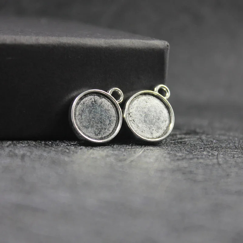 Grace Angie Creative Retro Circular tap Pendant Charms Popular Alloy Silver Color Jewelry Accessories 50pcs/lot ZA1484
Grace Angie Creative Retro Circular tap Pendant Charms Popular Alloy Silver Color Jewelry Accessories 50pcs/lot ZA1484