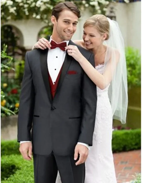 Custom Made Mens Suits Groom Tuxedos Groomsmen Wedding Party Dinner Best Man Suits Blazer (Jacket+Pants+Vest+Tie) NO:620
Custom Made Mens Suits Groom Tuxedos Groomsmen Wedding Party Dinner Best Man Suits Blazer (Jacket+Pants+Vest+Tie) NO:620
