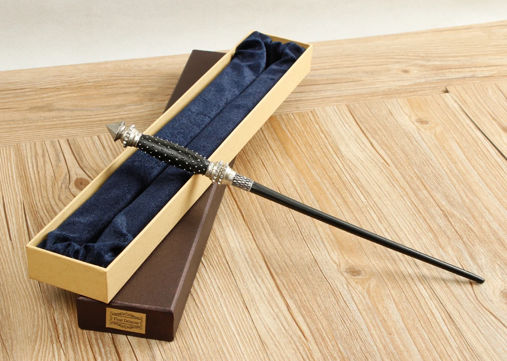 High Quality Metal Core Deluxe COS HP Narcissa Malfoy Magic Wand of Magical Wands with Gift Box Packing
High Quality Metal Core Deluxe COS HP Narcissa Malfoy Magic Wand of Magical Wands with Gift Box Packing