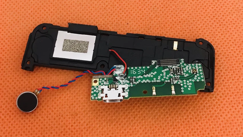 Б/у оригинальная USB зарядная плата + Громкий динамик для телефона HT10 MT6797 Helio X20 Deca Core 5,5 "FHD Бесплатная доставка
Б/у оригинальная USB зарядная плата + Громкий динамик для телефона HT10 MT6797 Helio X20 Deca Core 5,5 "FHD Бесплатная доставка