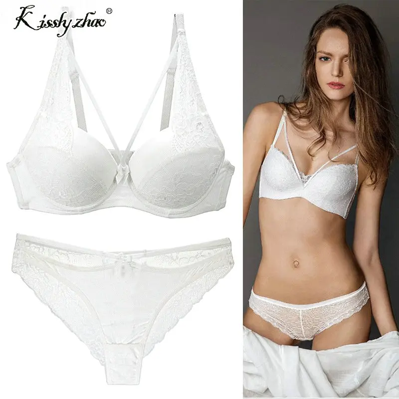 2018 summer female lingerie sexy lace bras Red gather push up women underwear bra set girl transparent lace bra and panty set
2018 summer female lingerie sexy lace bras Red gather push up women underwear bra set girl transparent lace bra and panty set