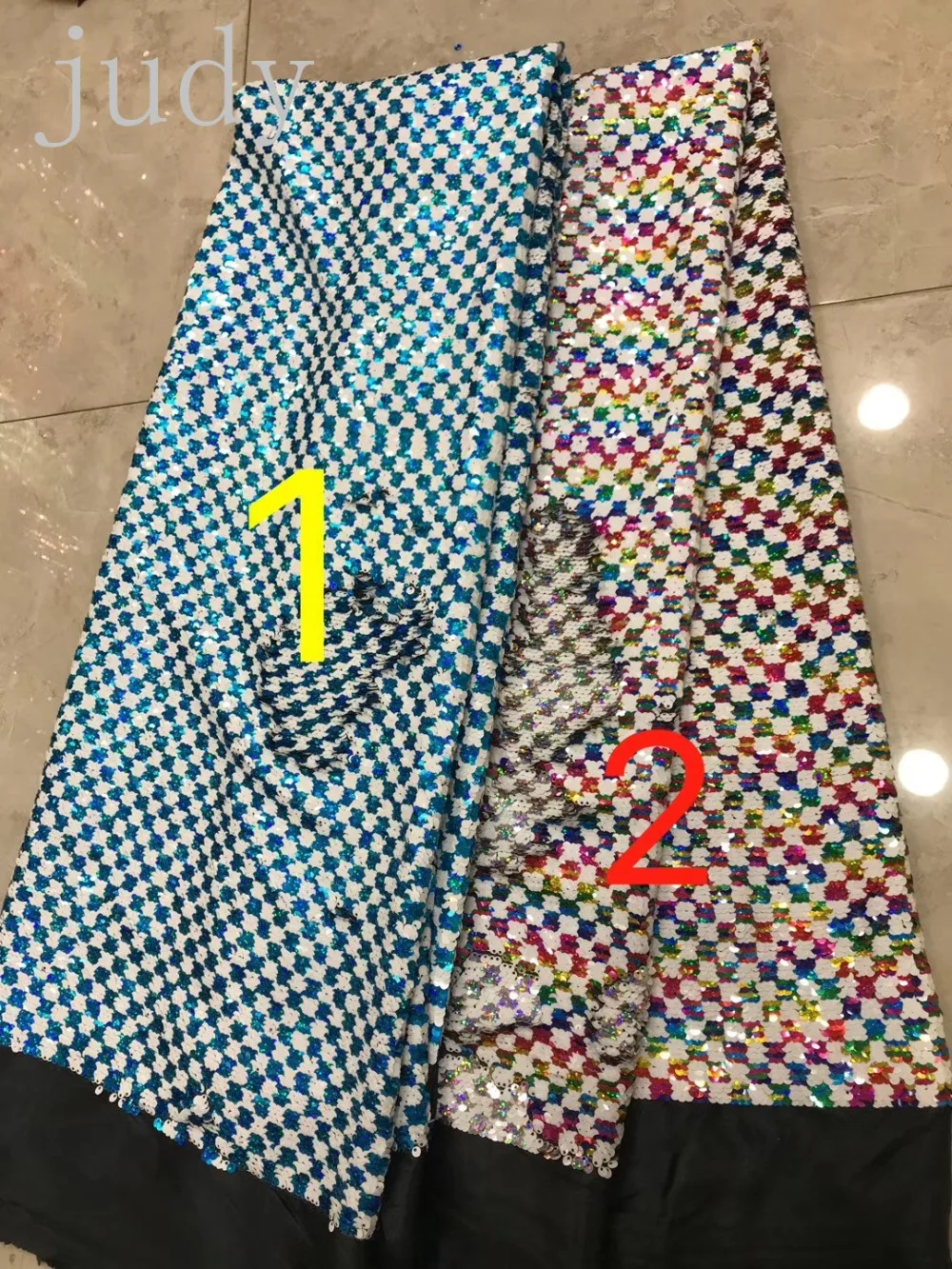 fabric BH187# The 2 color diagonal grid small square glitter net cloth is used for wedding dress festival celebration
fabric BH187# The 2 color diagonal grid small square glitter net cloth is used for wedding dress festival celebration