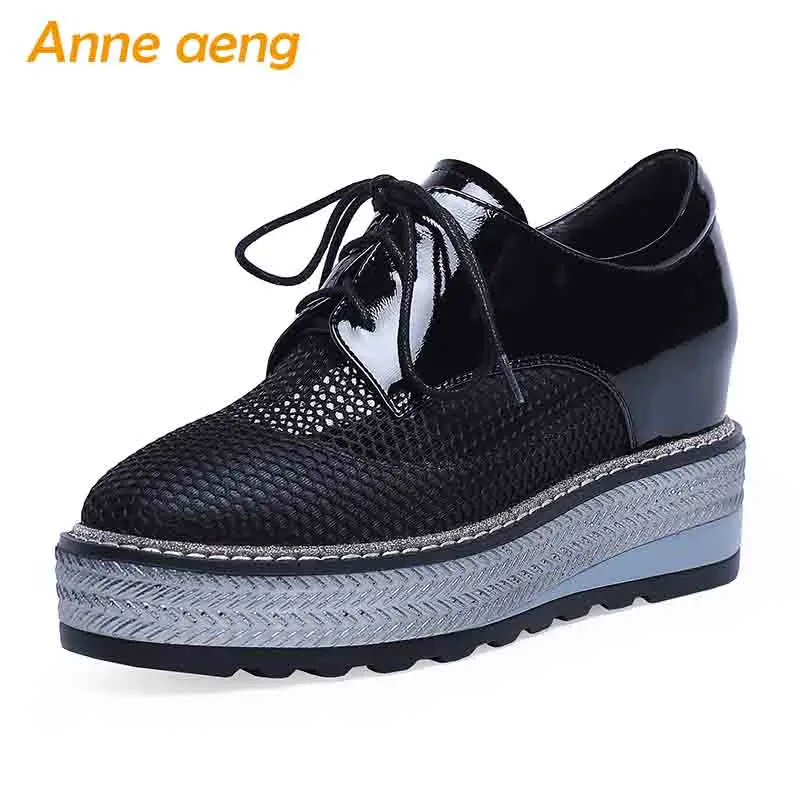 2019 New Genuine Leather Women Pumps High Increased Internal Heel Lace-Up Fashion Casual Women Platform Shoes Black Female Pumps
2019 New Genuine Leather Women Pumps High Increased Internal Heel Lace-Up Fashion Casual Women Platform Shoes Black Female Pumps
