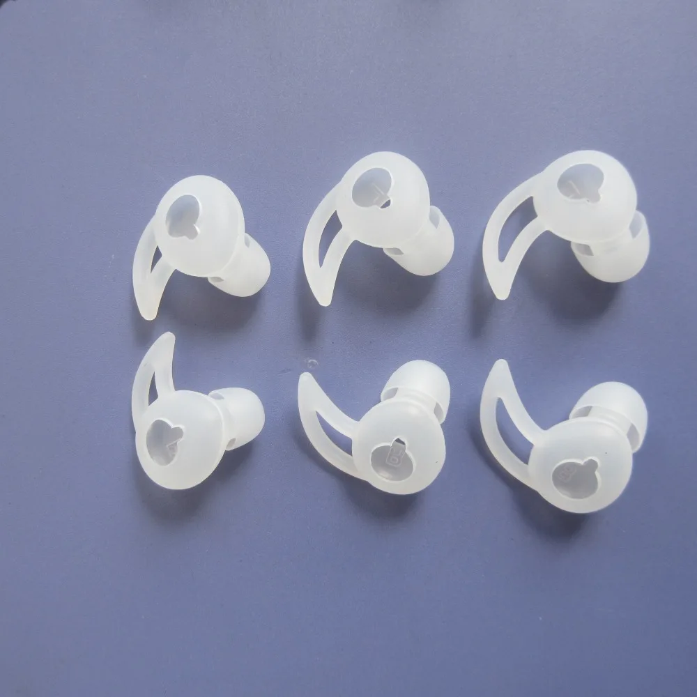 1Lot(6pcs) replacement silicone ear tips buds earbuds eartips for Gear Circle R130 Headset Headphones
1Lot(6pcs) replacement silicone ear tips buds earbuds eartips for Gear Circle R130 Headset Headphones