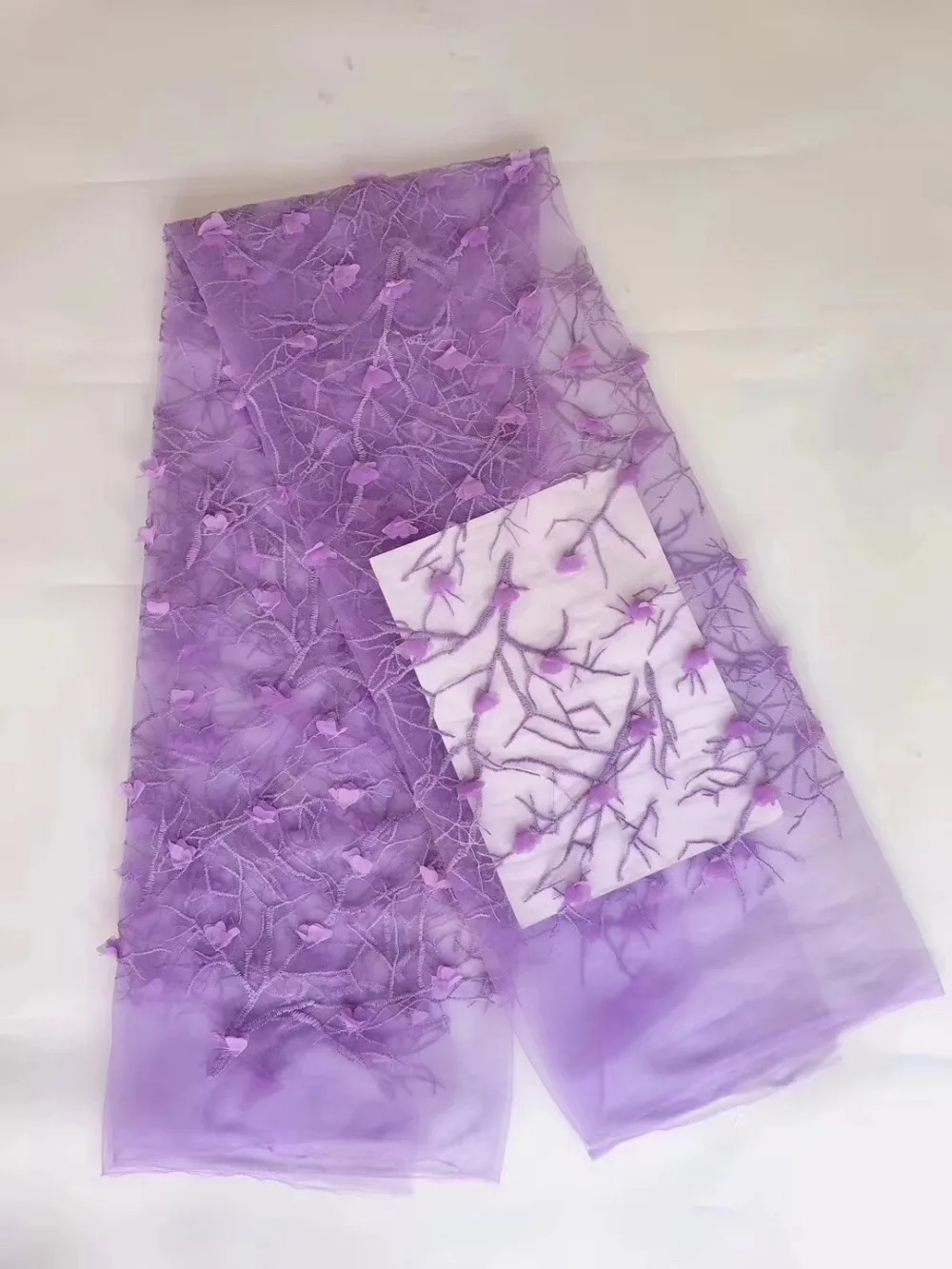 2018New pattern 5yards/bag AX3217# 5colors Lovely mesh lace fabric for bridal wedding dress/sawing Free shipping
2018New pattern 5yards/bag AX3217# 5colors Lovely mesh lace fabric for bridal wedding dress/sawing Free shipping