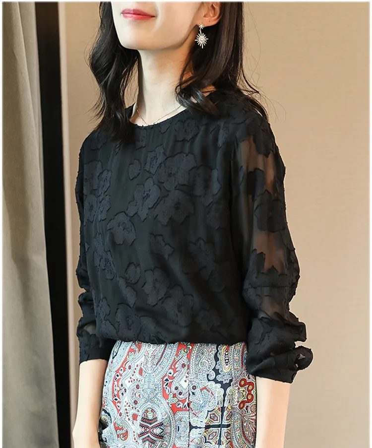 Women Silk Top Jacquard 2019 Spring Female O-Neck Elegant Silk Embroidery Blouse New
Women Silk Top Jacquard 2019 Spring Female O-Neck Elegant Silk Embroidery Blouse New