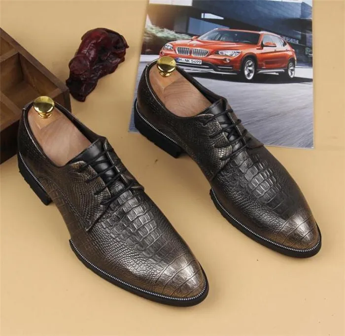 2018 spring and summer new fashion small leather shoes British leather pointed to lace-up embossed shoes increased dress shoes
2018 spring and summer new fashion small leather shoes British leather pointed to lace-up embossed shoes increased dress shoes