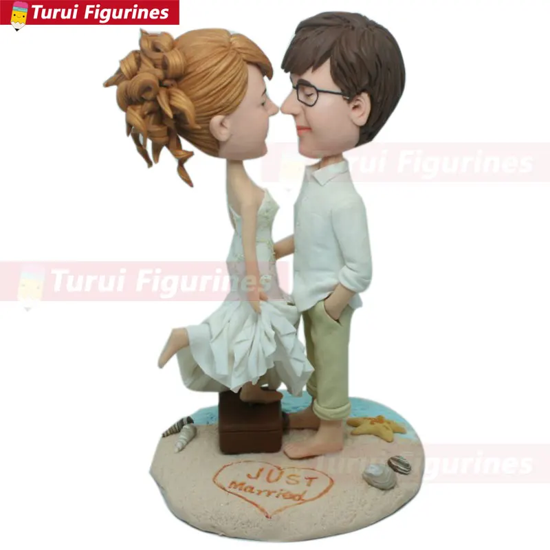 Beach Wedding Cake Topper personalized Cake Topper Wedding Beach Theme Bobble Head Custom figurines bobblehead Groomsman statues
Beach Wedding Cake Topper personalized Cake Topper Wedding Beach Theme Bobble Head Custom figurines bobblehead Groomsman statues