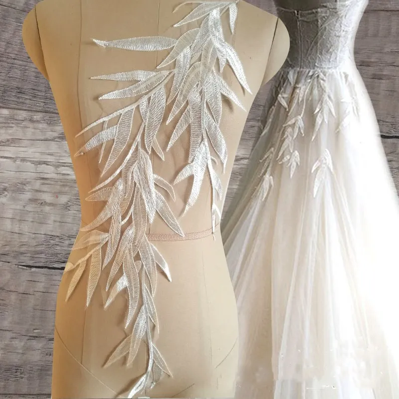 French bamboo embroidery lace fabric flower applique wedding dress gauze handmade cloth decoration accessories material
French bamboo embroidery lace fabric flower applique wedding dress gauze handmade cloth decoration accessories material