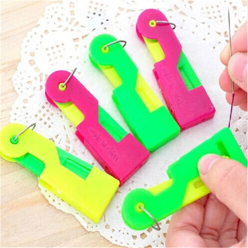 5pcs Automatic Needle Threader Device Thread Guide Elderly Sewing Machine Punch Needle Craft Hand Guide Tools Supply
5pcs Automatic Needle Threader Device Thread Guide Elderly Sewing Machine Punch Needle Craft Hand Guide Tools Supply