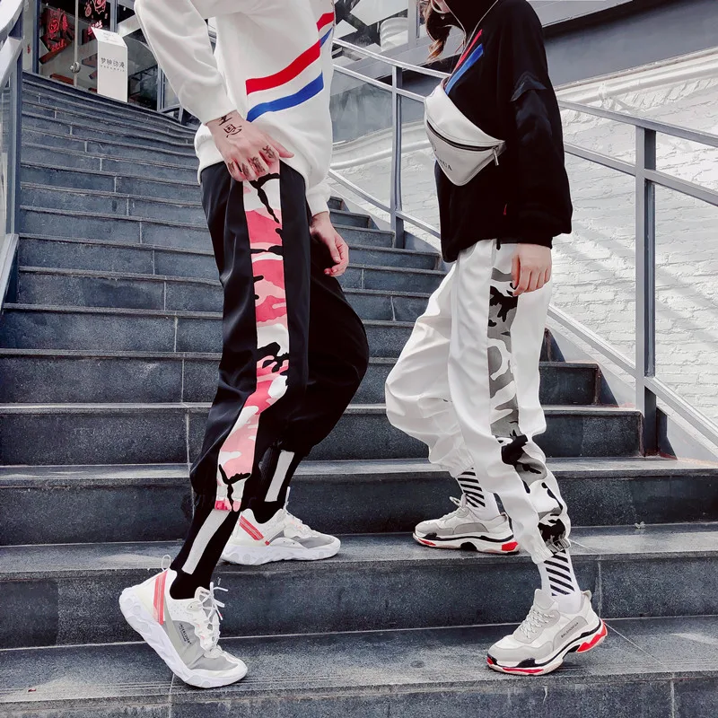 Fashion Hip Hop Pants Women Camouflage Print Loose Pants Couples 2021 Casual Trouser Female
Fashion Hip Hop Pants Women Camouflage Print Loose Pants Couples 2021 Casual Trouser Female