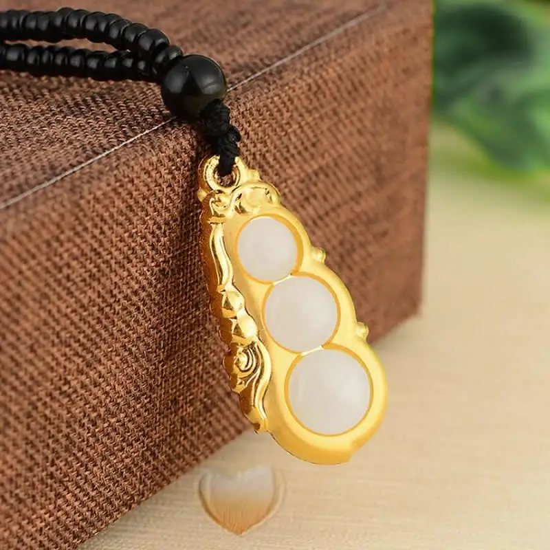 New Arrival Yellow Gold Bean With White Jadeite Pendant Carved Ruyi Pendant With Certificate
New Arrival Yellow Gold Bean With White Jadeite Pendant Carved Ruyi Pendant With Certificate