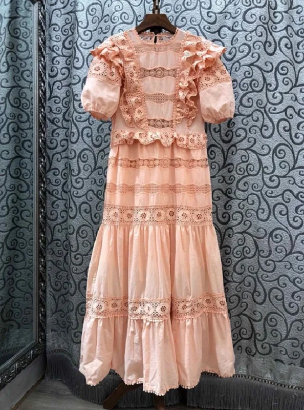 White Black Pink Long Dress 2020 Summer Style Women Hollow Out Lace Embroidery Patchwork Ankle Long Cotton Dress Festival
White Black Pink Long Dress 2020 Summer Style Women Hollow Out Lace Embroidery Patchwork Ankle Long Cotton Dress Festival