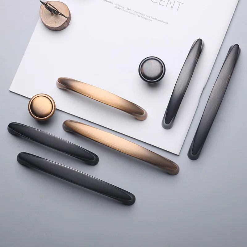 AOBT Kitchen Cabinet Knobs Handles Black Bronze 96mm 128mm Furniture Handle for Cabinet Drawer Pulls Aluminum Alloy Handle 6026
AOBT Kitchen Cabinet Knobs Handles Black Bronze 96mm 128mm Furniture Handle for Cabinet Drawer Pulls Aluminum Alloy Handle 6026