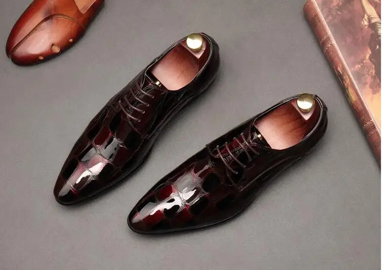 Shoes men genuine patent leather stone pattern smart casual shoes lace up red wedding single shoes height increasing oxfords
Shoes men genuine patent leather stone pattern smart casual shoes lace up red wedding single shoes height increasing oxfords