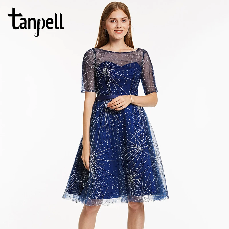 Коктейльное платье Tanpell с глубоким круглым вырезом и бисером, темно-синее ТРАПЕЦИЕВИДНОЕ ПЛАТЬЕ до колена с рукавом до локтя, женское коротк...
Коктейльное платье Tanpell с глубоким круглым вырезом и бисером, темно-синее ТРАПЕЦИЕВИДНОЕ ПЛАТЬЕ до колена с рукавом до локтя, женское коротк...