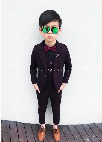 2018 Child Suits Slim Plaid Fashion Baby Blazer suit Jacket pant vest shirt 4parts Kids Costume Wedding Flower Boy Dress
2018 Child Suits Slim Plaid Fashion Baby Blazer suit Jacket pant vest shirt 4parts Kids Costume Wedding Flower Boy Dress