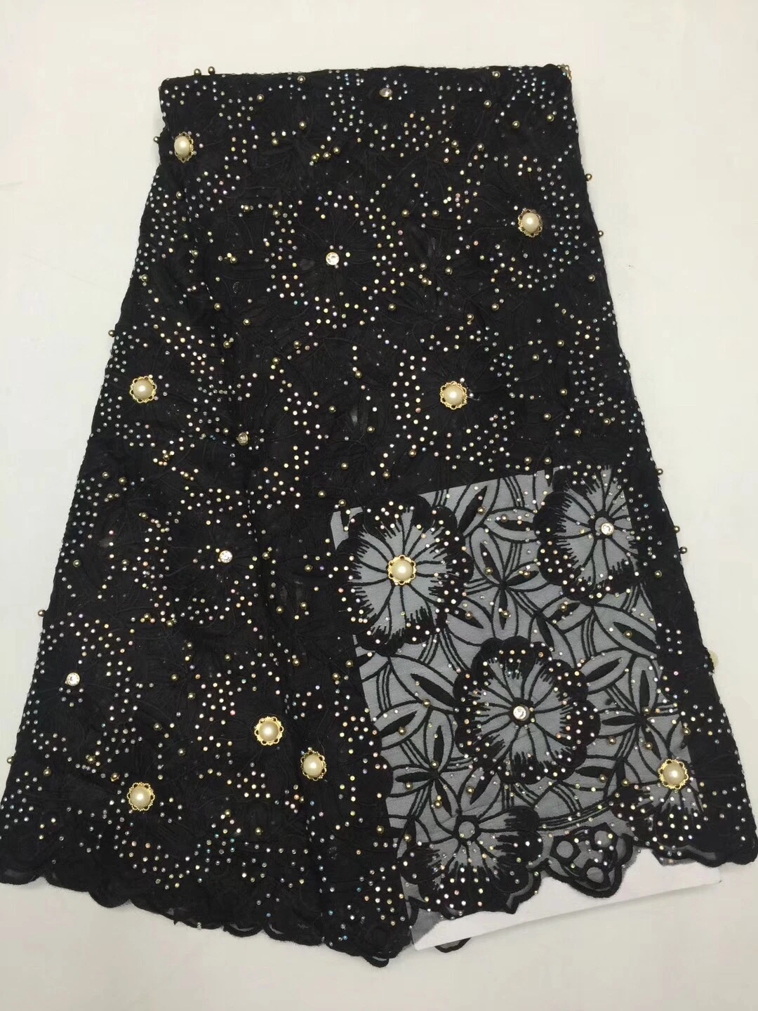 Nigerian Lace Fabric Wedding Embroidery African Lace Fabric High Quality 2018 French Lace and Stone DJ22691
Nigerian Lace Fabric Wedding Embroidery African Lace Fabric High Quality 2018 French Lace and Stone DJ22691