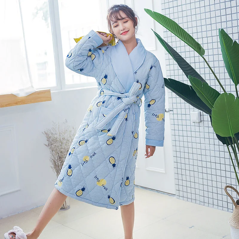 Thick Sleepwear Robe Women Bathrobe Long Sleeve Quilted Cotton Winter Warm Lounge Robes Peignoir Nursing Clothes Big Yards New
Thick Sleepwear Robe Women Bathrobe Long Sleeve Quilted Cotton Winter Warm Lounge Robes Peignoir Nursing Clothes Big Yards New