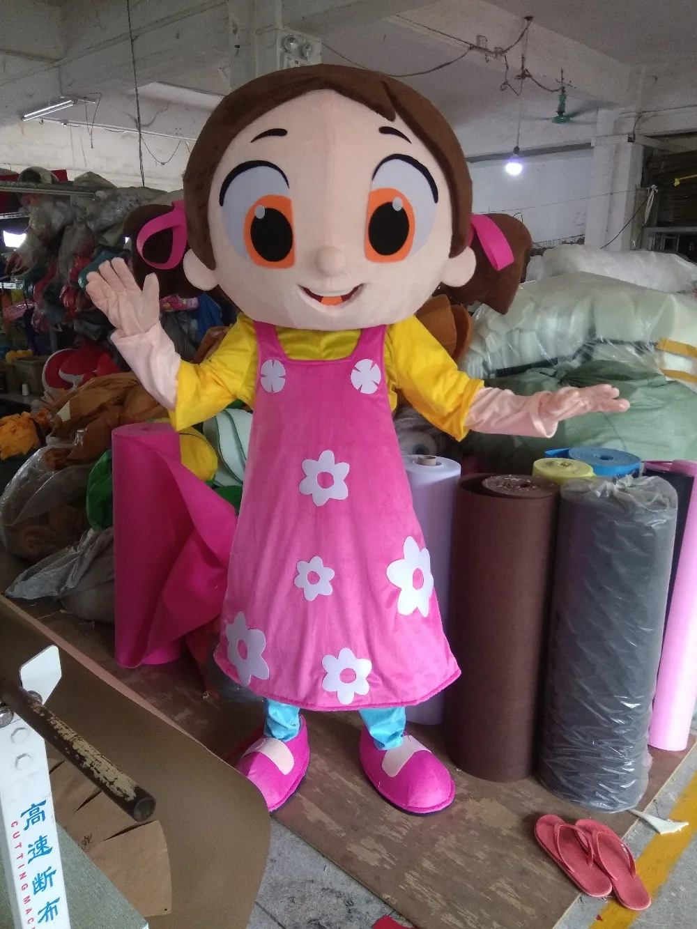 Niloya damla Mascot Costume Niloya Mascot costume for Halloween party fancy dress
Niloya damla Mascot Costume Niloya Mascot costume for Halloween party fancy dress