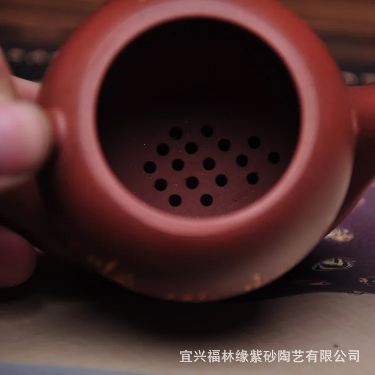 Free Shipping 200ml Creative Smooth sailing teapot Yixing Famous Master Handmade Chinese Kung Fu Purple Clay Tea Pot
Free Shipping 200ml Creative Smooth sailing teapot Yixing Famous Master Handmade Chinese Kung Fu Purple Clay Tea Pot