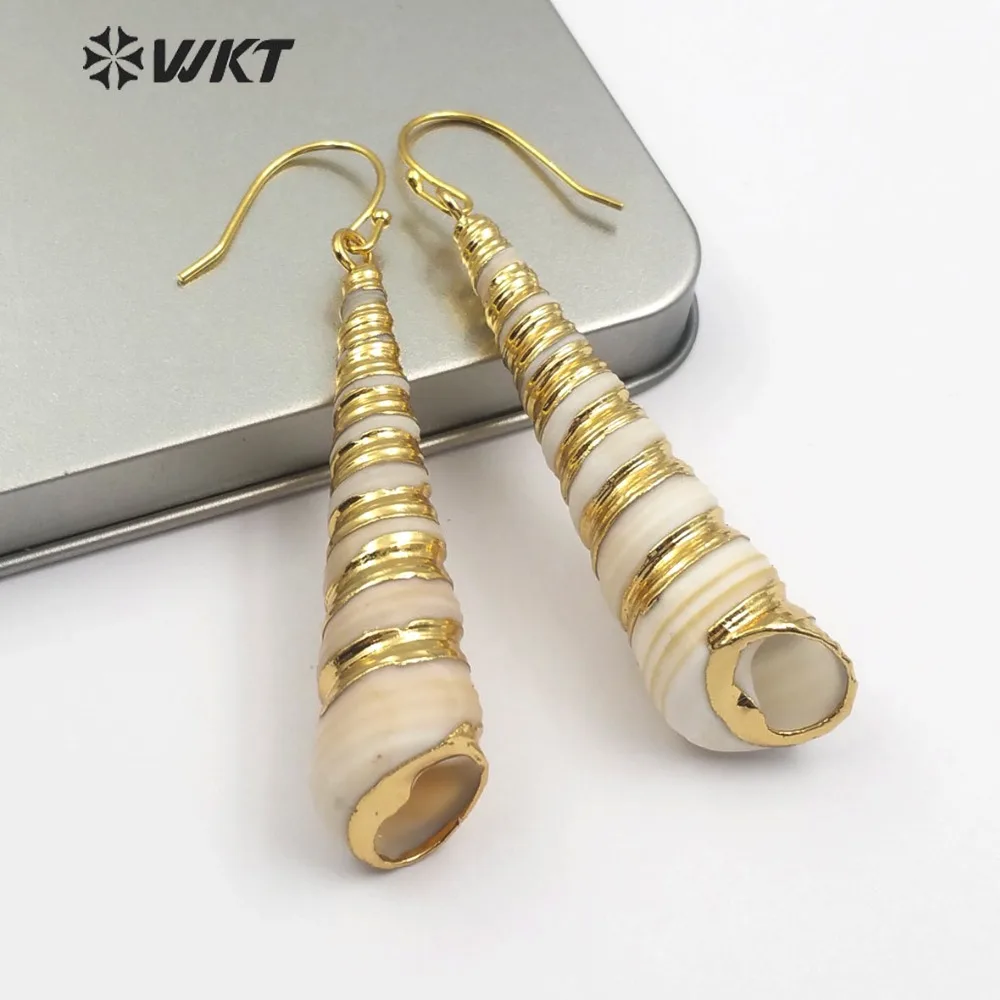 WT-E480 длинные серьги-трубы белые, коричневые цвета с золотой отделкой или полностью позолоченные женские модные серьги с гальваническим покрытием
WT-E480 длинные серьги-трубы белые, коричневые цвета с золотой отделкой или полностью позолоченные женские модные серьги с гальваническим покрытием