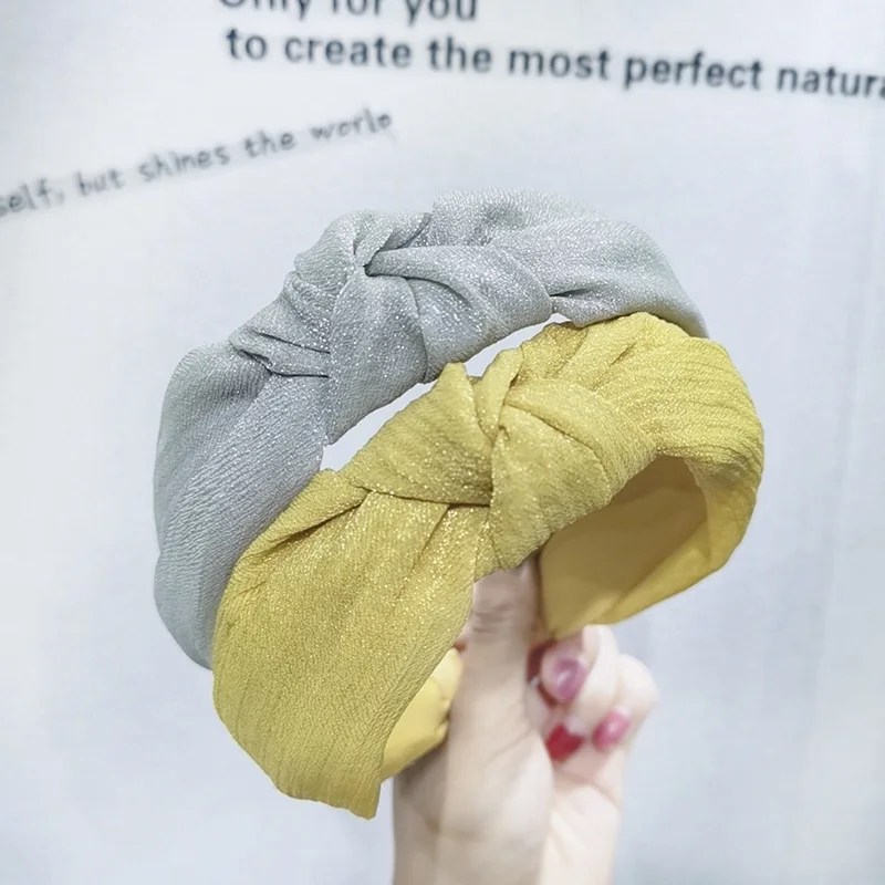 New Solid Color Knotted Hairband for Women Bohemia Style Turban Headbands Fashion Hairbands Hair Hoop Accessories
New Solid Color Knotted Hairband for Women Bohemia Style Turban Headbands Fashion Hairbands Hair Hoop Accessories
