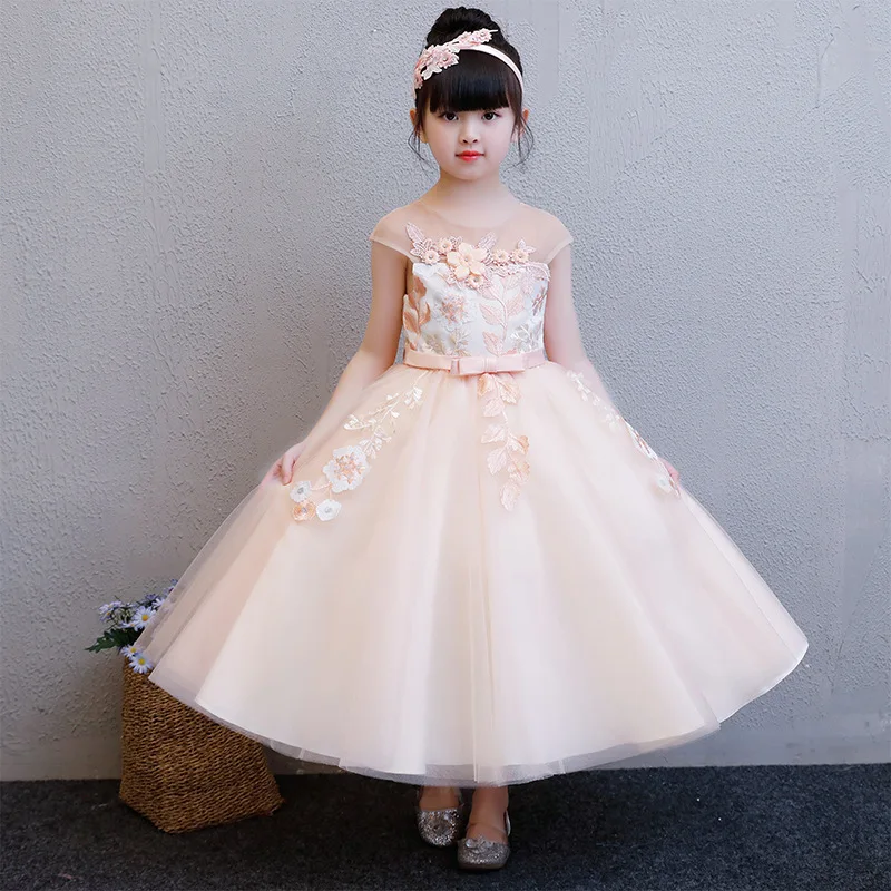 Trendy Fancy Appliques Kids Girls First Communion Dresses Short Sleeve Party Ball Gown Flower Dress for Wedding Performance Show
Trendy Fancy Appliques Kids Girls First Communion Dresses Short Sleeve Party Ball Gown Flower Dress for Wedding Performance Show