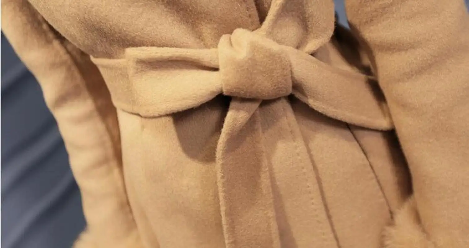 Plus Size Slim Elegant Thicken Wool Blends Long Winter Coat Fur Collar Adjustable Belt Wool Coats Women Office Lady Abrigo Mujer
Plus Size Slim Elegant Thicken Wool Blends Long Winter Coat Fur Collar Adjustable Belt Wool Coats Women Office Lady Abrigo Mujer