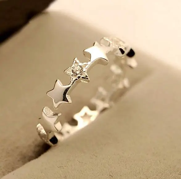 Silver Color Romantic Star Rings For Women Loves Wedding Ring CZ Sterling Silver Jewelry Bague Femme VRS2109
Silver Color Romantic Star Rings For Women Loves Wedding Ring CZ Sterling Silver Jewelry Bague Femme VRS2109