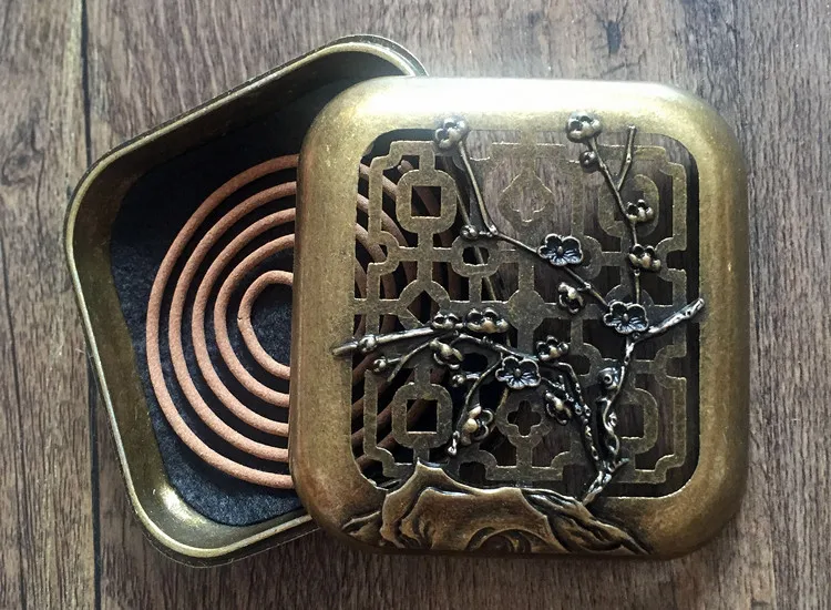 Censer new antique plate present smoked incense burner alloy copper aroma stove wingceltis aloes teachers appliances wholesale
Censer new antique plate present smoked incense burner alloy copper aroma stove wingceltis aloes teachers appliances wholesale