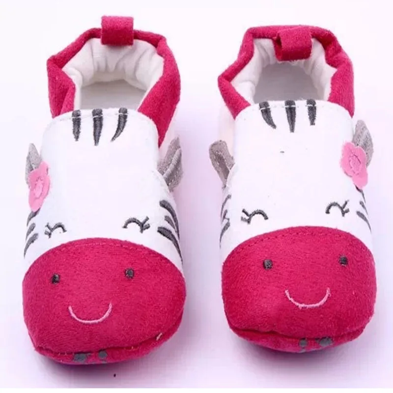 Newborn baby girl 0-15 months red gray two series of dairy cattle can not afford to frist walk shoes quality cotton shoe xz37
Newborn baby girl 0-15 months red gray two series of dairy cattle can not afford to frist walk shoes quality cotton shoe xz37