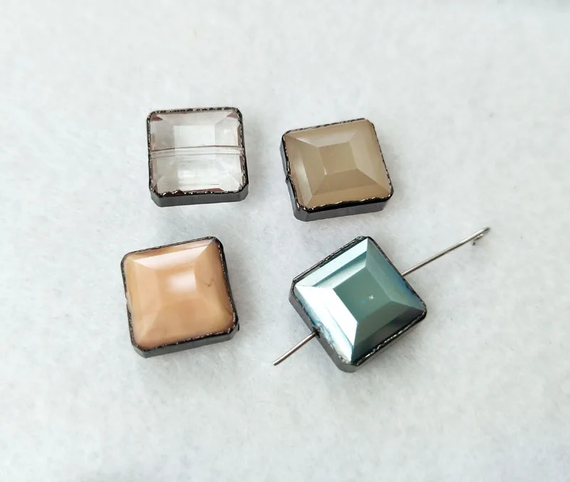 10 Pieces Glass Square Faceted Crystal Loose Beads Spacer Connector Beads Jewelry Finding BD271
10 Pieces Glass Square Faceted Crystal Loose Beads Spacer Connector Beads Jewelry Finding BD271