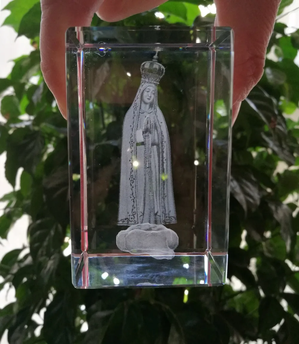 HOME Talisman Roman Catholicism Catholic Church Madonna Home Decoration Blessed Virgin Mary our lady of Fatima 3D Crystal statue
HOME Talisman Roman Catholicism Catholic Church Madonna Home Decoration Blessed Virgin Mary our lady of Fatima 3D Crystal statue