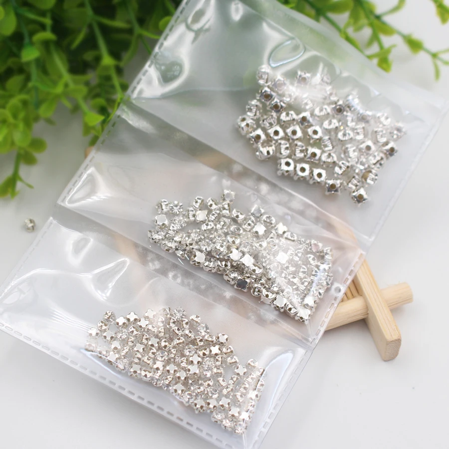 144pcs 7mm Round Clear Crystal Color rhinestones sew Strass crystal Gold base single claw Rhinestones for Wedding Decoration
144pcs 7mm Round Clear Crystal Color rhinestones sew Strass crystal Gold base single claw Rhinestones for Wedding Decoration